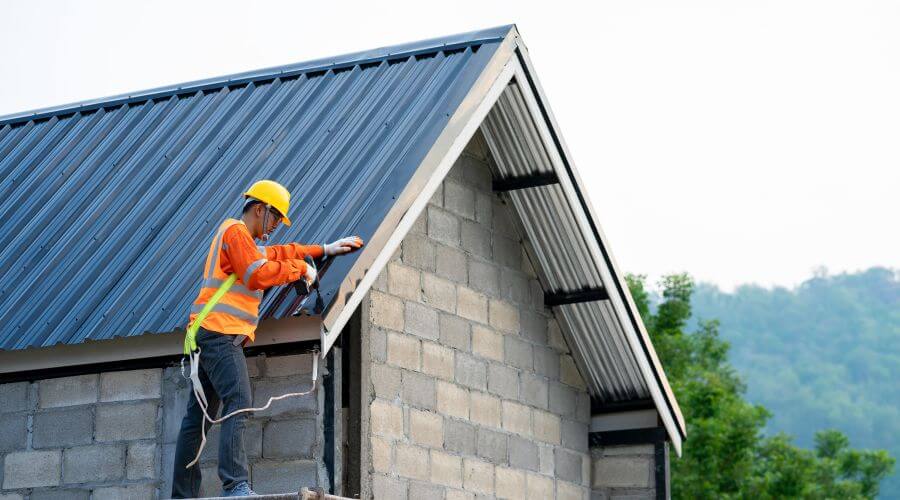 Expert Emergency Roof Repairs services in Belva, WV